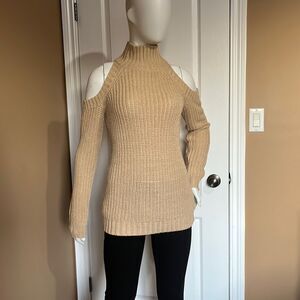 Cold shoulder  Sweater/Size L